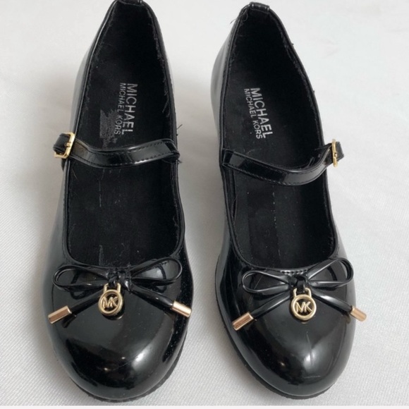MICHAEL Michael Kors black patent Mary Jane’s with gold accents - Picture 1 of 8